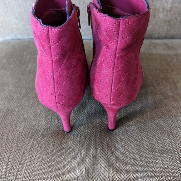 Suede Ankle Boots, Red, New, with 3 inches heel - Picture 4 of 8